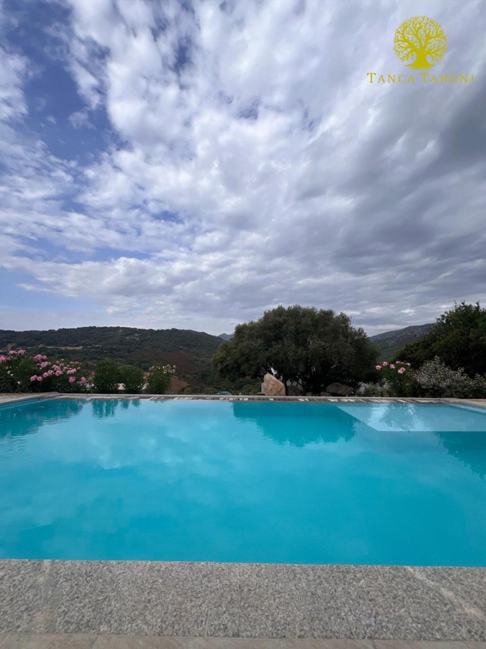 Agriturismo Bed And Breakfast Tanca Taroni Telti Exterior photo