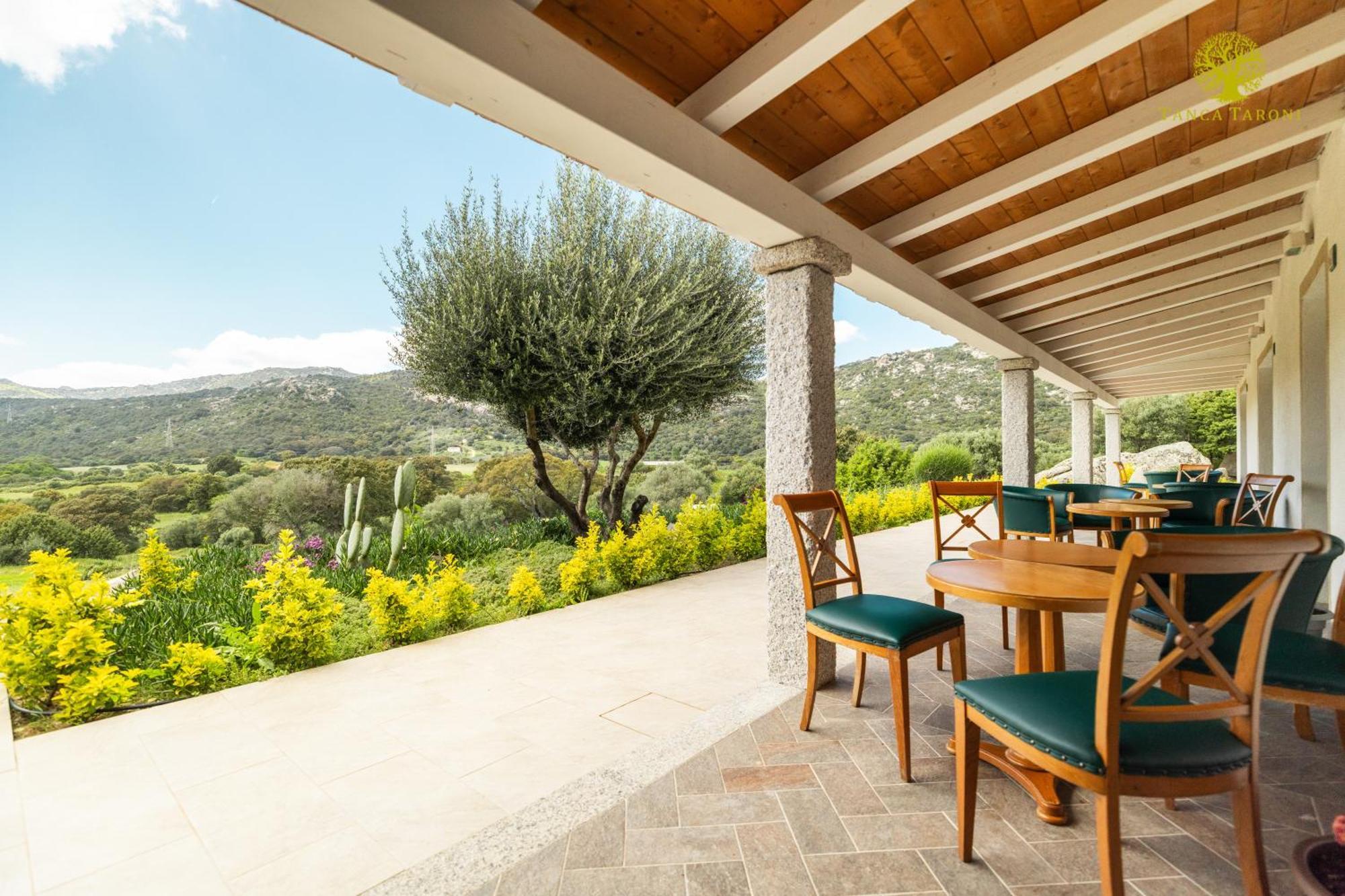 Agriturismo Bed And Breakfast Tanca Taroni Telti Exterior photo